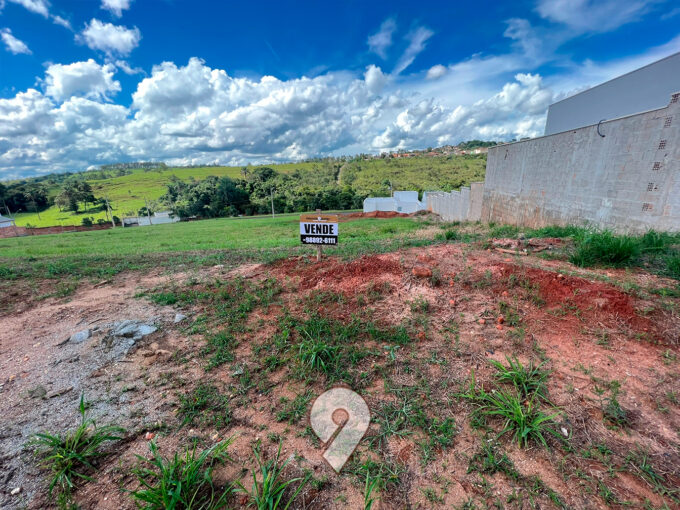 Terreno à venda no Villagio 2, em Araxá